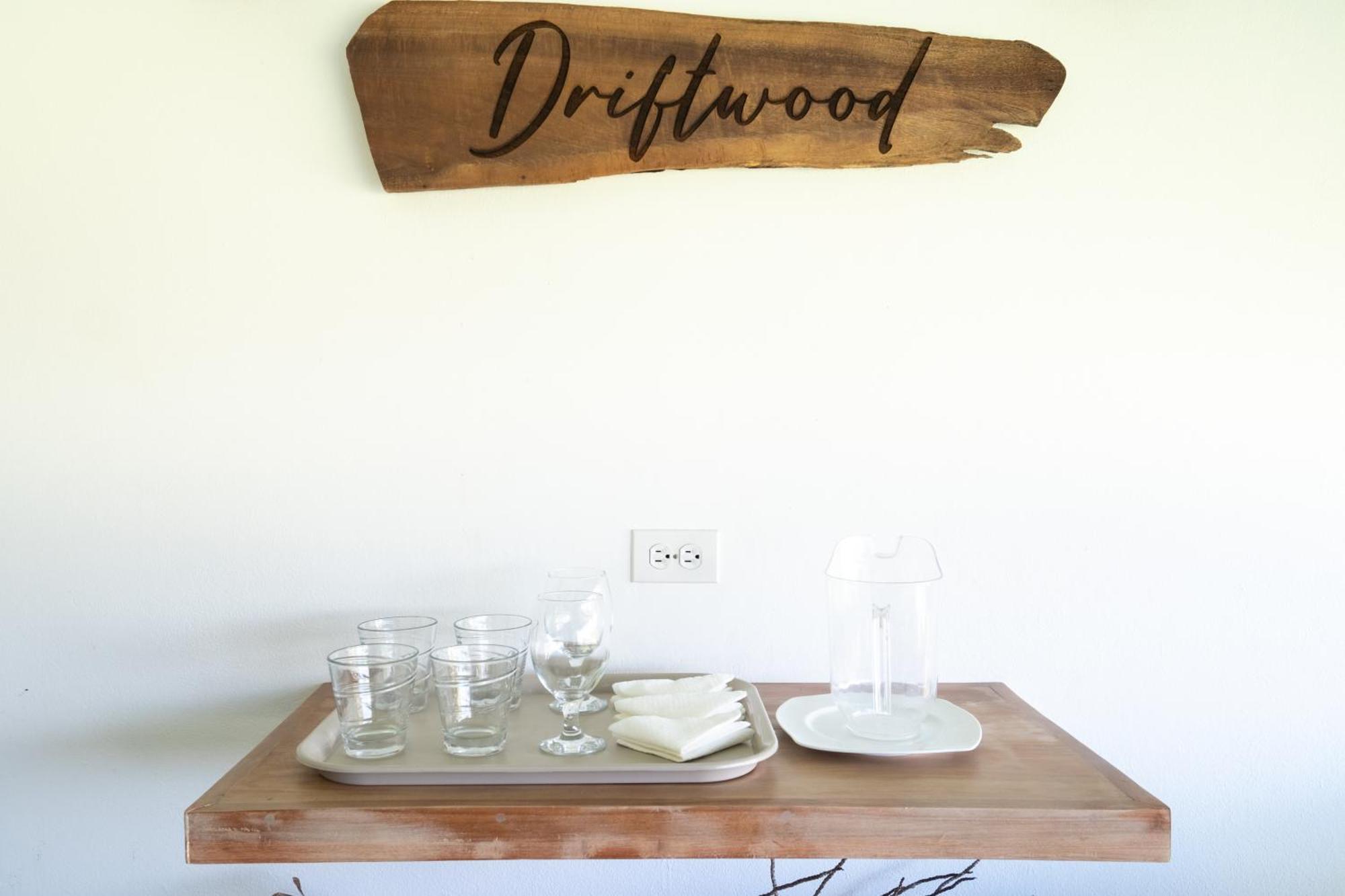 Jamaica Time Driftwood At Sea Palms 3Br 3Ba Condo In Ocho Rios With Pool And Beach Front With Views Only 10 Mins From Ochi Intl Airport Direct Flight From Miami Saint Mary Exterior foto