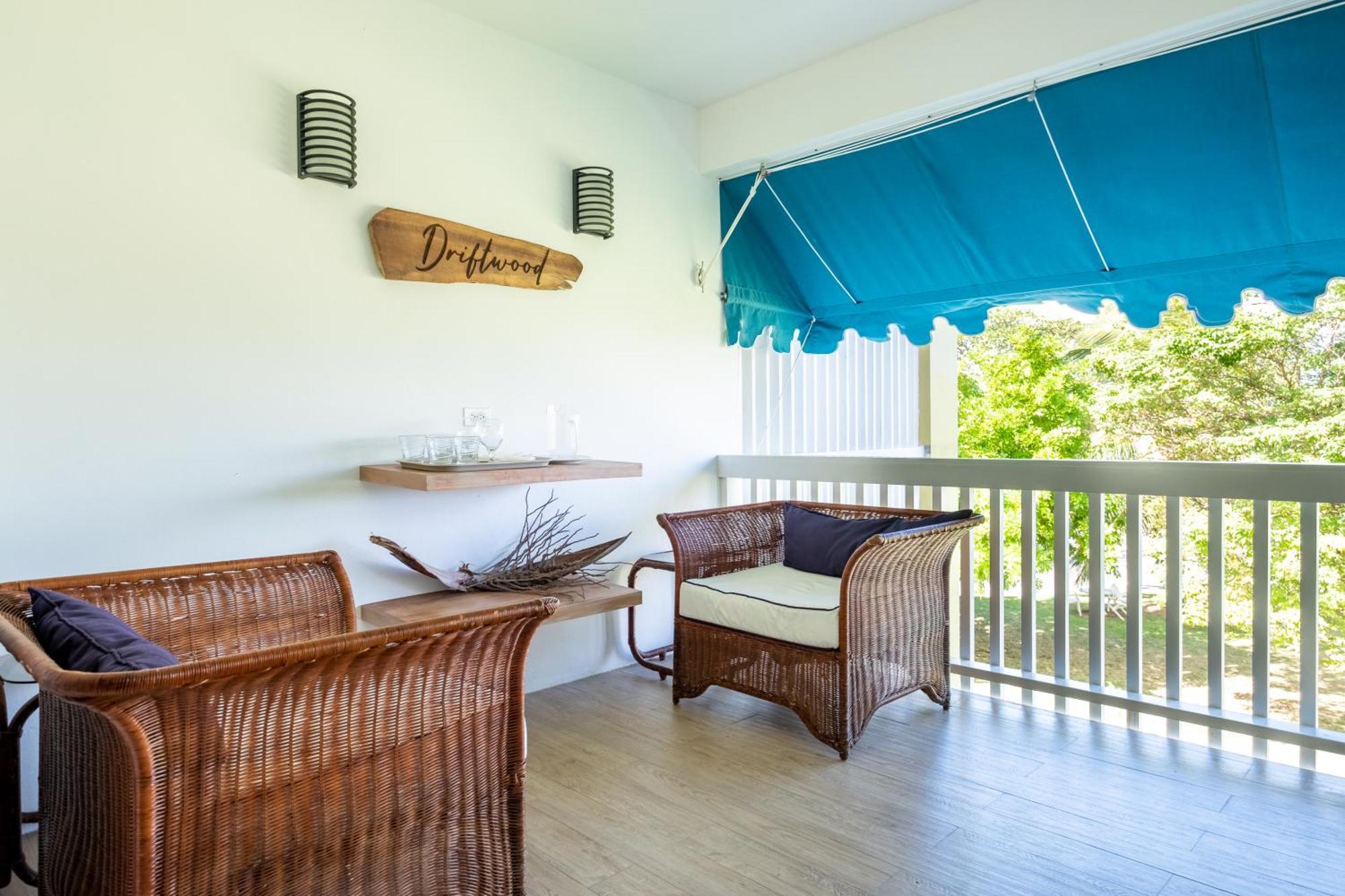 Jamaica Time Driftwood At Sea Palms 3Br 3Ba Condo In Ocho Rios With Pool And Beach Front With Views Only 10 Mins From Ochi Intl Airport Direct Flight From Miami Saint Mary Exterior foto