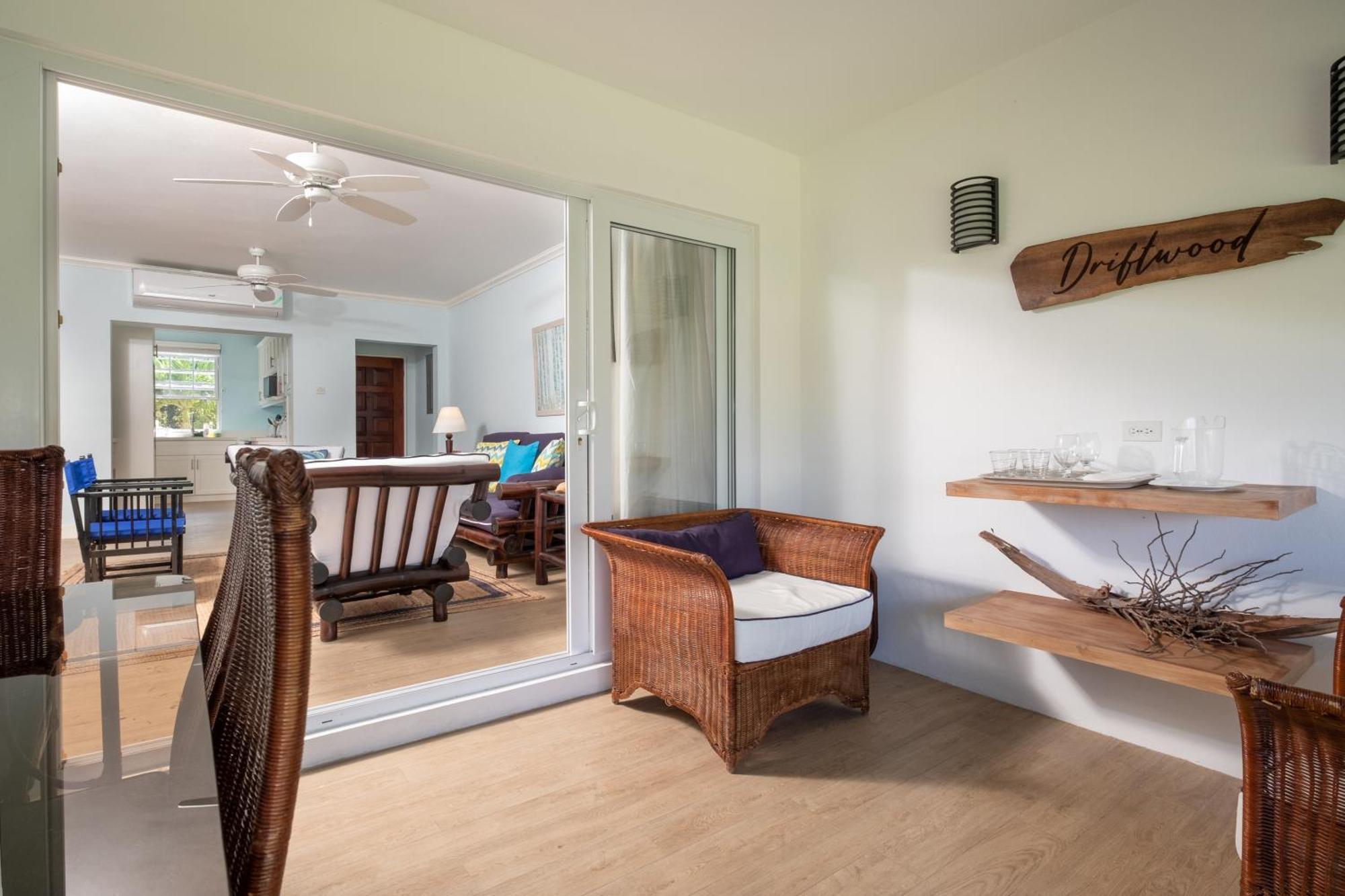Jamaica Time Driftwood At Sea Palms 3Br 3Ba Condo In Ocho Rios With Pool And Beach Front With Views Only 10 Mins From Ochi Intl Airport Direct Flight From Miami Saint Mary Exterior foto