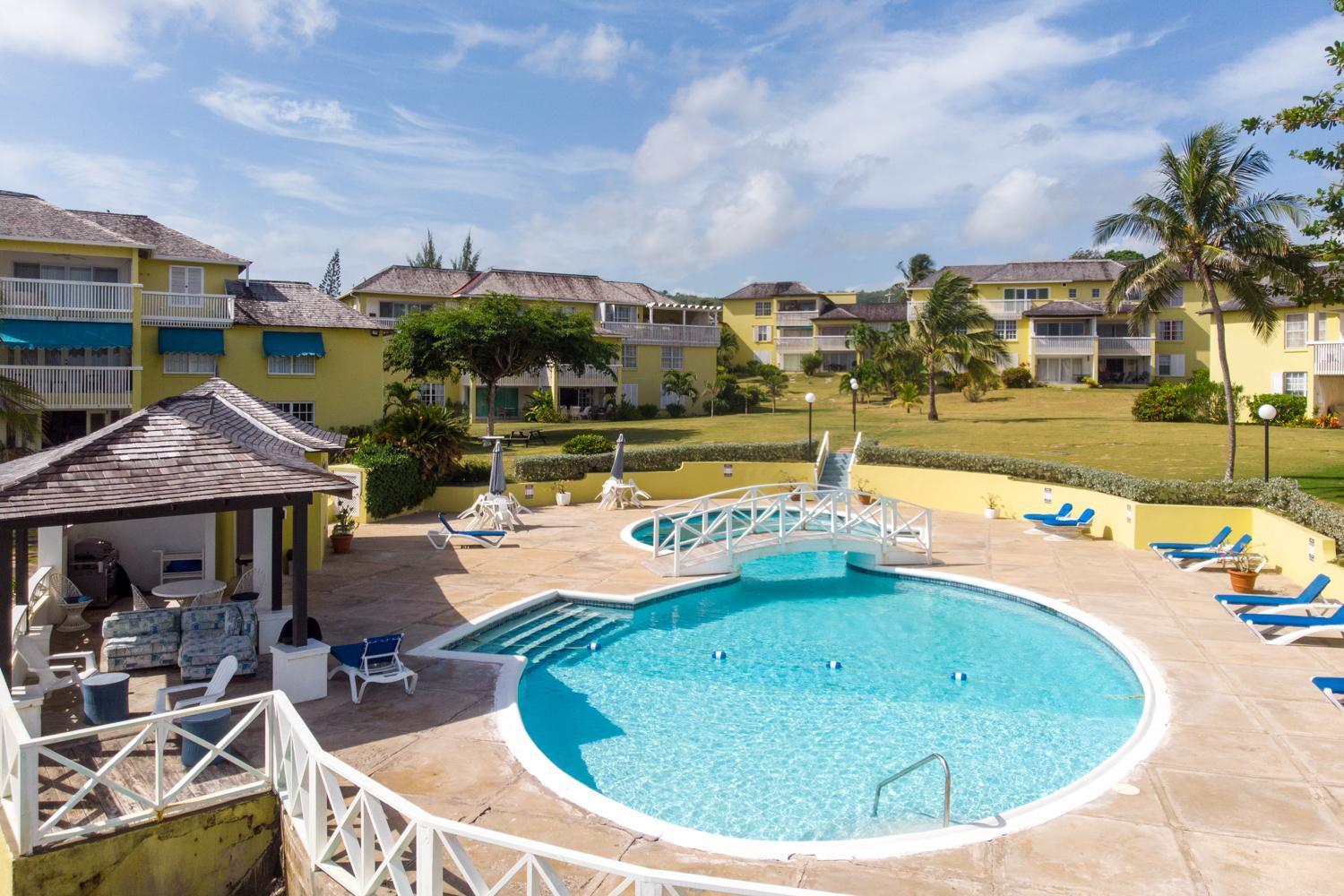 Jamaica Time Driftwood At Sea Palms 3Br 3Ba Condo In Ocho Rios With Pool And Beach Front With Views Only 10 Mins From Ochi Intl Airport Direct Flight From Miami Saint Mary Exterior foto